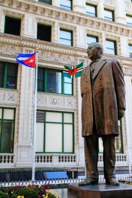 Benito Juarez statue, Chicago