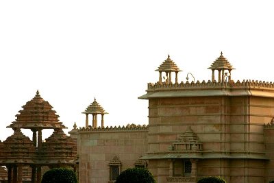 The surrounding walls, Akshardham Temple, Delhi