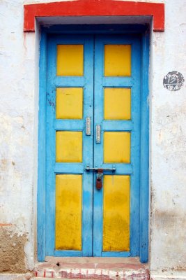 Colorful door, Madurai