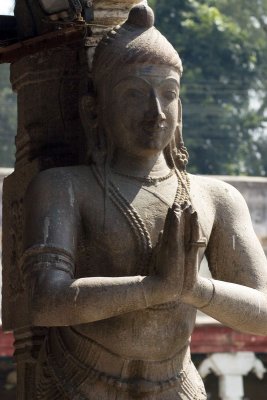 Statue of Kulasekara Pandyan, Meenakshi temple, Madurai, India
