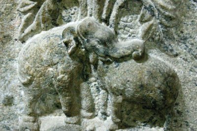 Is it an elephant or a bull?, Pillayarpatti temple, Karaikudi, India