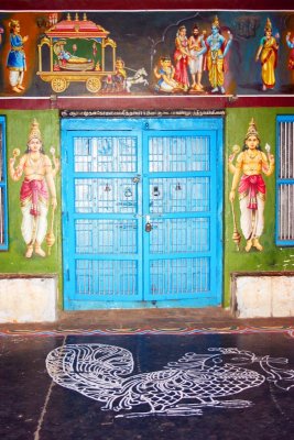 Decorated door, Sarangapani Temple, Kumbakonam, India