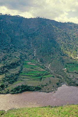 River Jehlum near Holar