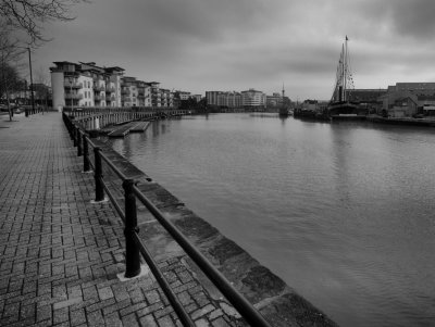 Hot wells Bristol Docklands copy.jpg