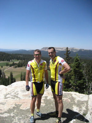81700423-L.jpg