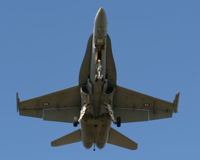 RAAF Hornets WLM 11 Aug 06