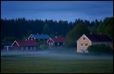 Late evening fog at Halsebo (NV Vimmerby)