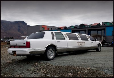 Limo and snow-mobile - everything you need at Svalbard !!!