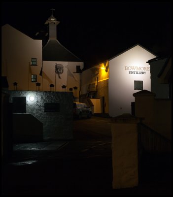 Bowmore distilleri at night