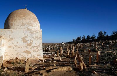 060308-058 Churchyard Ghadames w.jpg