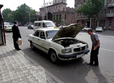 Russian Car 2 - Volga needs repair