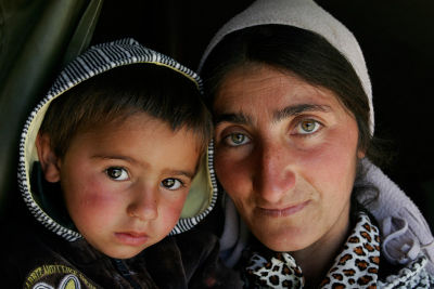 Yezad mother and child