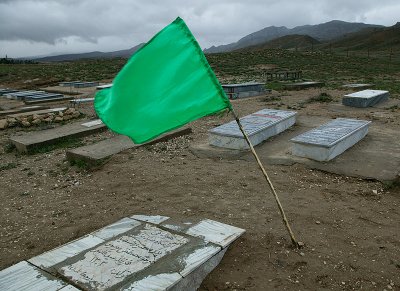 Grave monument