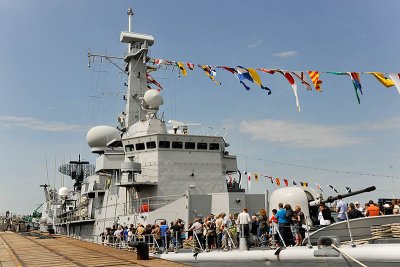 Navy_16.jpg