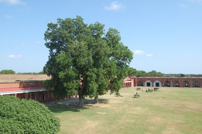 Picture 118.jpgFt Pulaski, Tybee Island