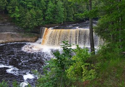 Upper Tahquamenon Falls