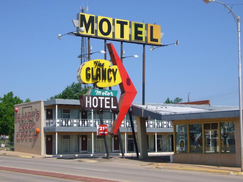 glancy motor hotel