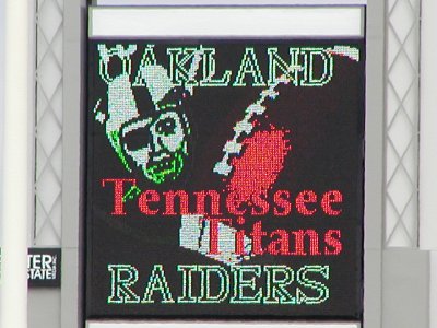 02-TITANS017.JPG