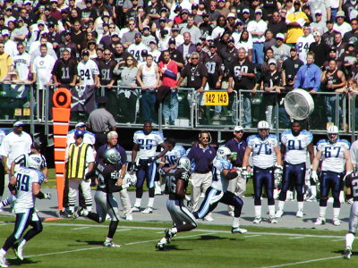 02-TITANS122.JPG