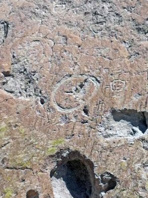 Petroglyphs-1.jpg