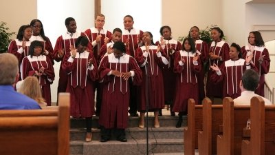 CR2_3898 Philadelphia Mennonite HS Choir