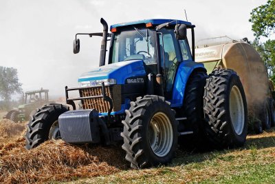 IMG_5449 Baling straw