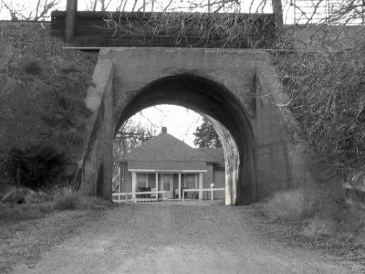 flint ridge drive rr-bridge.jpg