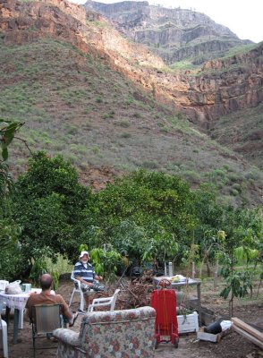 Dad and Marcos on the finca