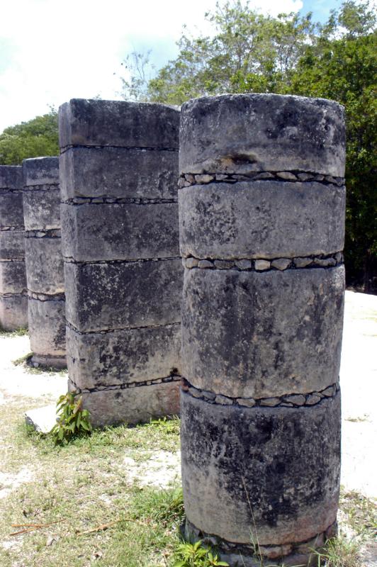 Pillars square and round 6594