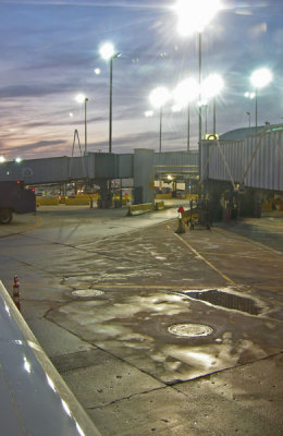 01 Chicago OHare pushout 6101