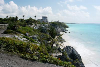Tulum temple and beach to north 6306