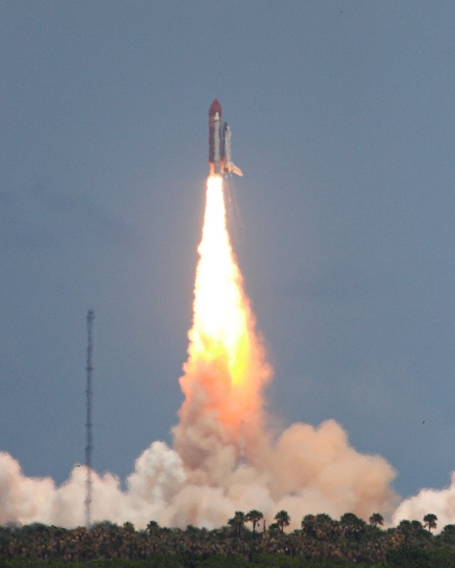 Space Shuttle Discovery