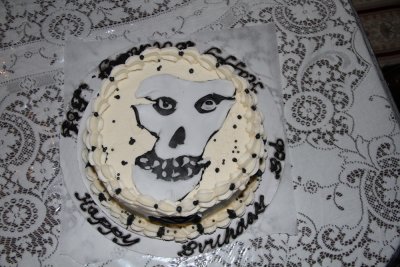 My awesome Misfits vegan birthday cake!!!