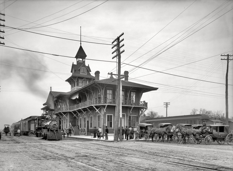 Pensacola, FL. Louisville-Nashville Railway Station...1906
