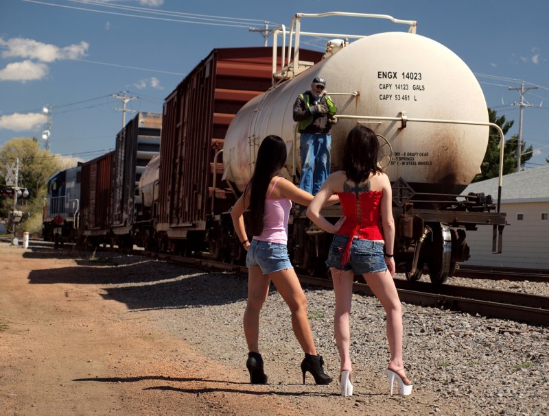 Eve And Jenni Catch A Train...