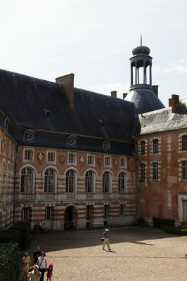 Chateau de Saint Fargeau_0838r.jpg