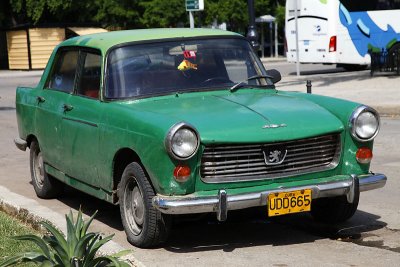 La Havane - Peugeot 404 belle de jour_1121r.jpg