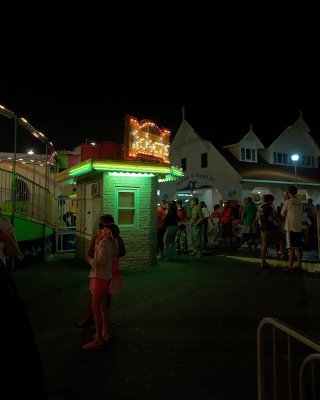 P7142227-02sm.jpg