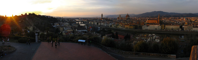 Firenze panorama from piazzale Michelangelo .. 0822-6