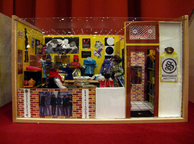 'Suburbiastore'Artista: Margherita Torre .. 3468