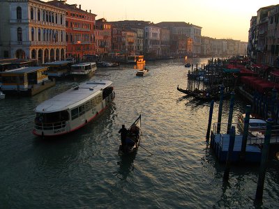 Venezia:  Canal Grande .. 0386.jpg