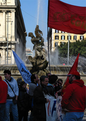 Demonstration at Piazza della Repubblica .. 1925