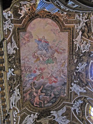 Chiesa di Santa Maria della Vittoria, muraled and sculptured ceiling .. 3271