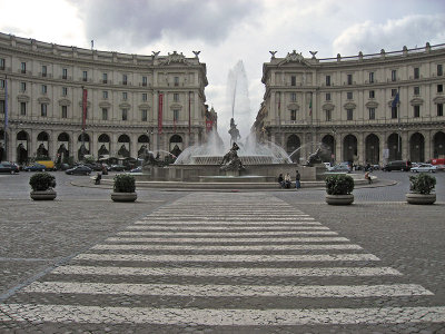 Piazza della Repubblica, La Fontana delle Naiadi .. 3316