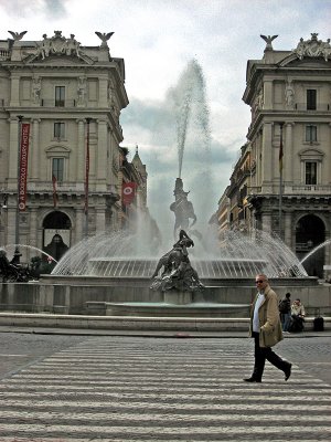 Piazza della Repubblica, La Fontana delle Naiadi .. 3319