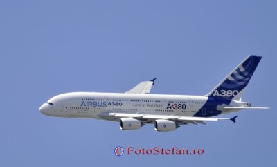 Airbus A380-800_08.JPG