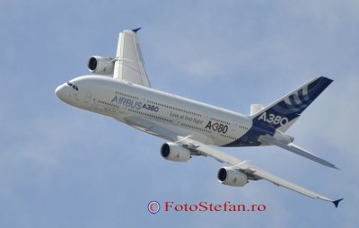 Airbus A380-800_09.JPG