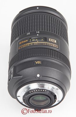 nikkor 18-300 dx af-s g ed_back.JPG