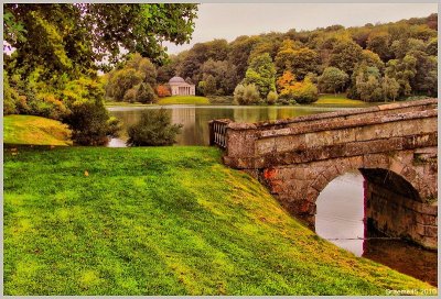 The Pantheon & Turf Bridge in Autumn