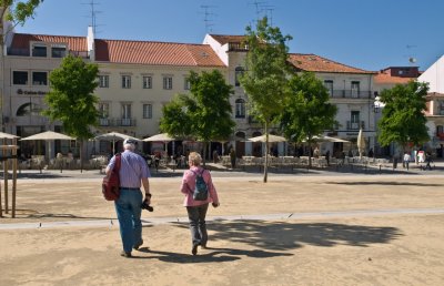 Alcobaa, Portugal: het plein voor de kloosterkerk